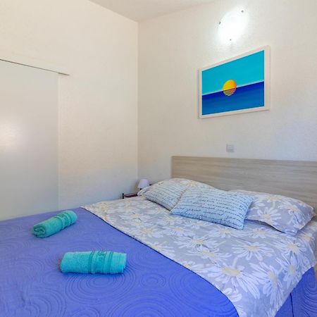 Seaside Secluded Apartments Cove Torac, Hvar - 575 Gdinj Pokoj fotografie