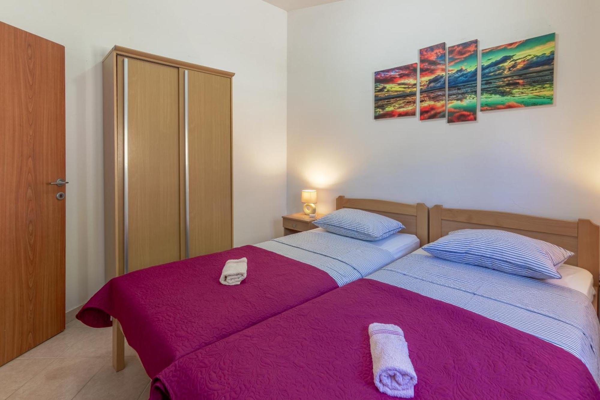 Seaside Secluded Apartments Cove Torac, Hvar - 575 Gdinj Pokoj fotografie